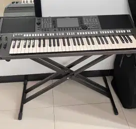 Di Jual Capat Keyboard PSR S770 + Amplifier