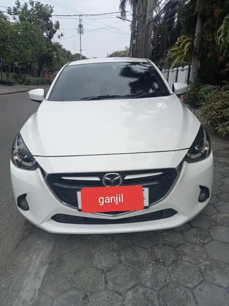(cash)mazda 2 GT skyactiv