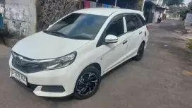 Mobilio istimewa, low KM