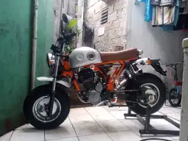 Honda monkey custom