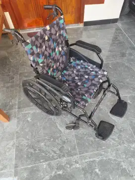 Jual kursi roda merk Serenity