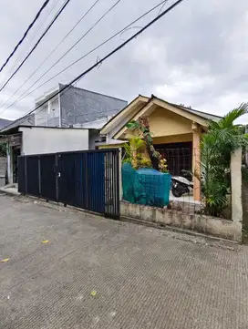 Disewakan Pertahun Rumah 1 Lantai Di Jl Kelapa Hijau Jagakarsa Jaksel