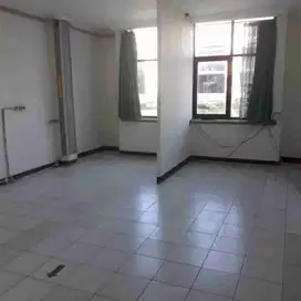 MURAAH Dkt Transmart Ruko 5 lantai, Hak Milik Parkir luas