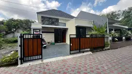 RUMAH MODERN 3KT DI TIMUR SLEMAN CITY HALL, 900JT-an