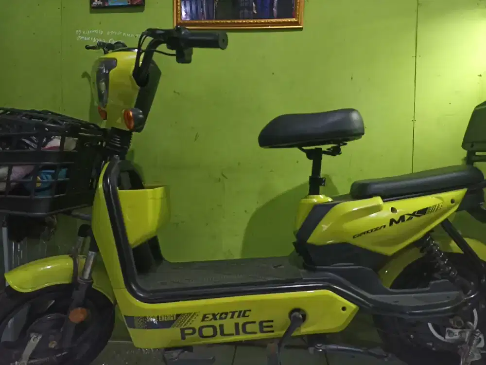 Sepeda listrik kondisi ok