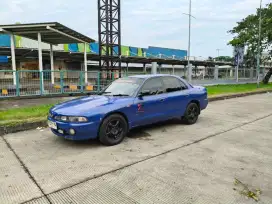 Mitsubishi Galant VR Pajak Hidup