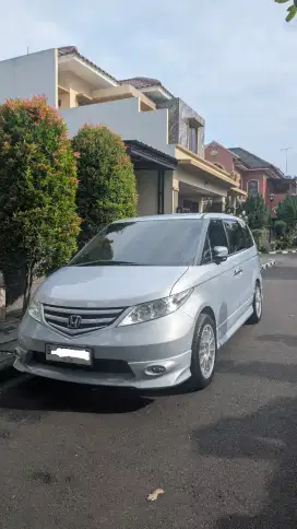 Honda Elysion 2.4 2007 NFL/Facelift Automatic Silver