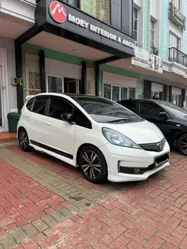 Honda Jazz GE8 1.5 E AT 2012