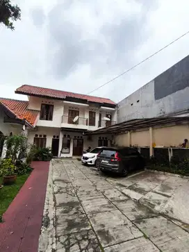 Disewakan rumah super strategis cipete