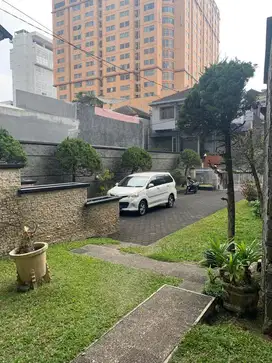 BUTUH CEPAT ! Rumah Luas 2 Lantai Area Sarijadi Dekat UPI Ada Paviliun PERUMAHAN BUDISARI