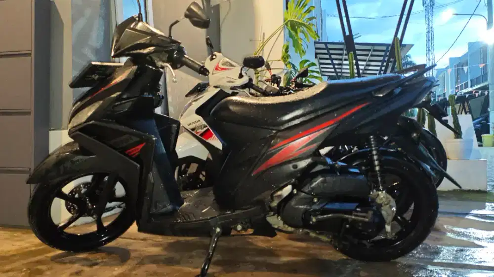 Motor Automatic 125 CC Yamaha Mio Z Tahun 2017 Hitam Plat B Depok Z