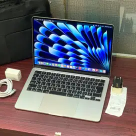 MURAH BH 97% MACBOOK AIR M2 8GB/256GB STARLIGHT