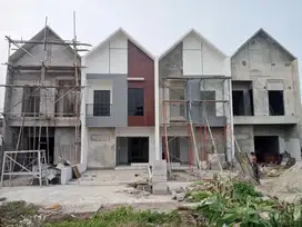 Rumah mewah 2lantai siap huni dicilangkap dekat pintu tol