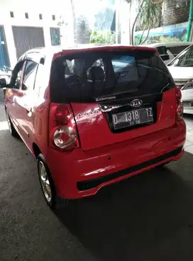 Dp 14 jt KIA Picanto SE 1.1 AT 2011 low km 1 tangan