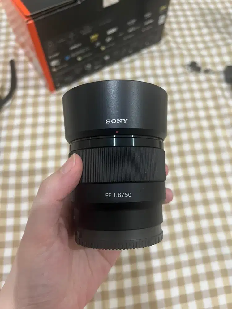 Lensa Fix Sony FE 1.8/50