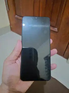 Samsung A12 6/128GB hp charger minus pemakaian lcd sdh gantian