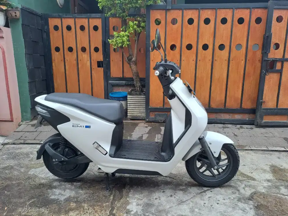 Motor Listrik Honda Em1 2024