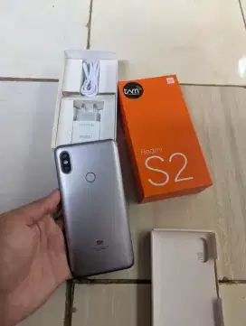 Redmi S2 3/32 fullset