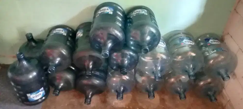 Galon AQua baru