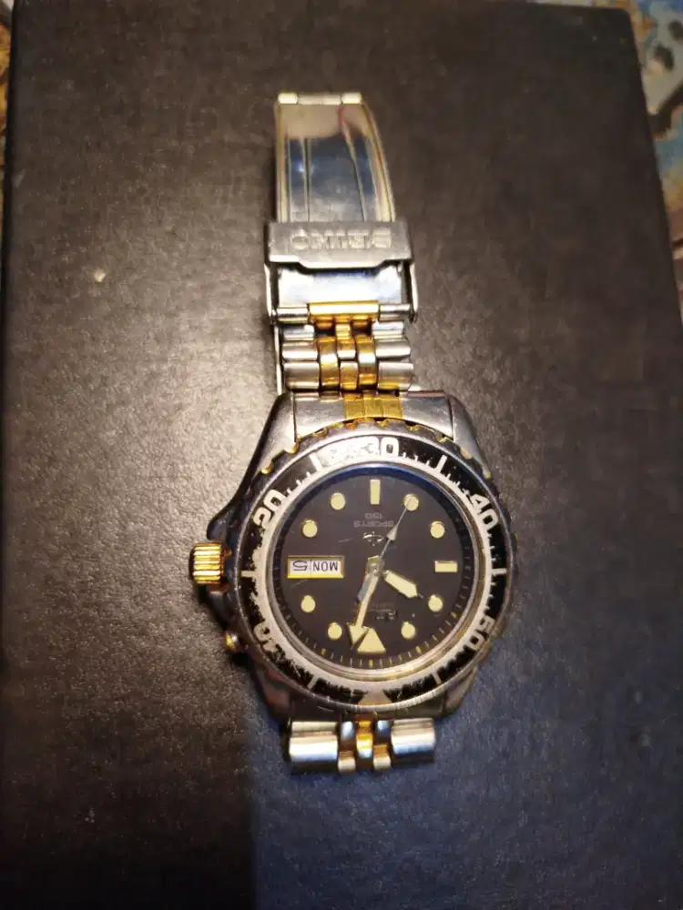 VINTAGE SEIKO KINETIC SPORT