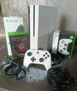Xbox one s 500 GB