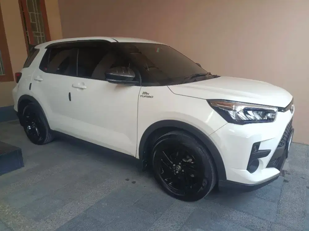 Raize G 1.2 mt kondisi istmwh kilometer rendah