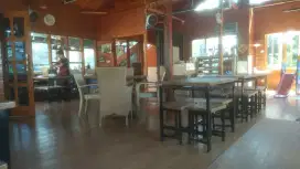 Dijual kafe resto berikut management murah strategis di Cileunyi