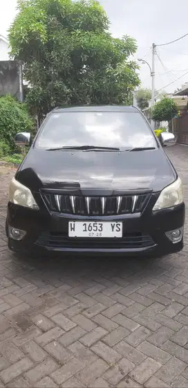 DIJUAL CEPAT ! TOYOTA KIJANG GRAND INNOVA 2013 E PLUS, DIESEL, 2013
