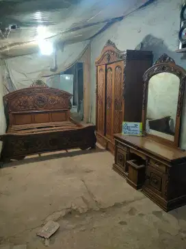 Tempat tidur dipan set kamar ukir full kayu jati
