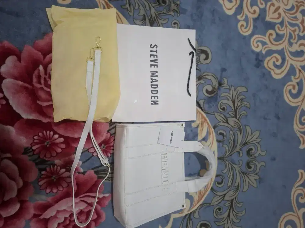 Jual Steve Madden