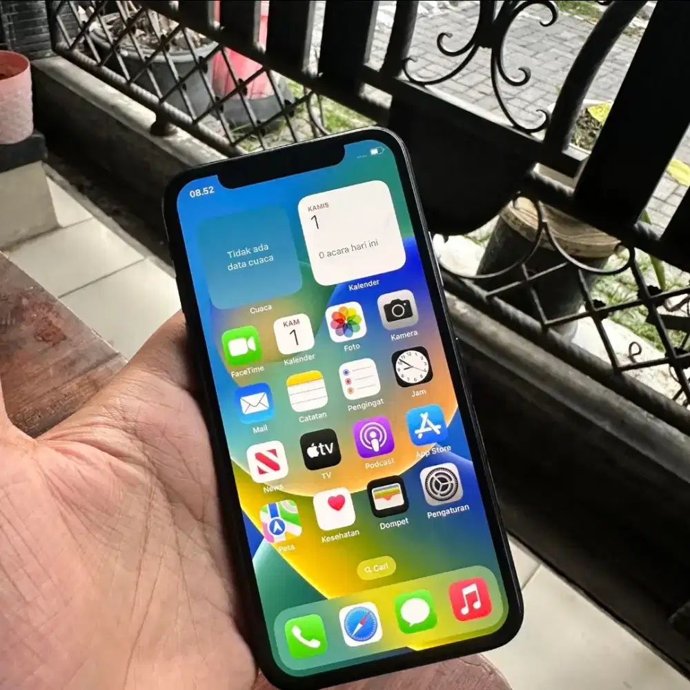 IPHONE X - 256GB