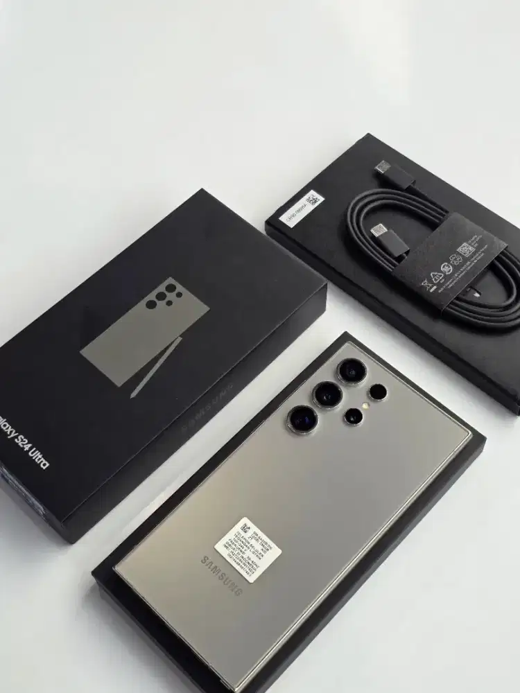 SAMSUNG S24 ULTRA 12/256 MURAH BISA NEGO