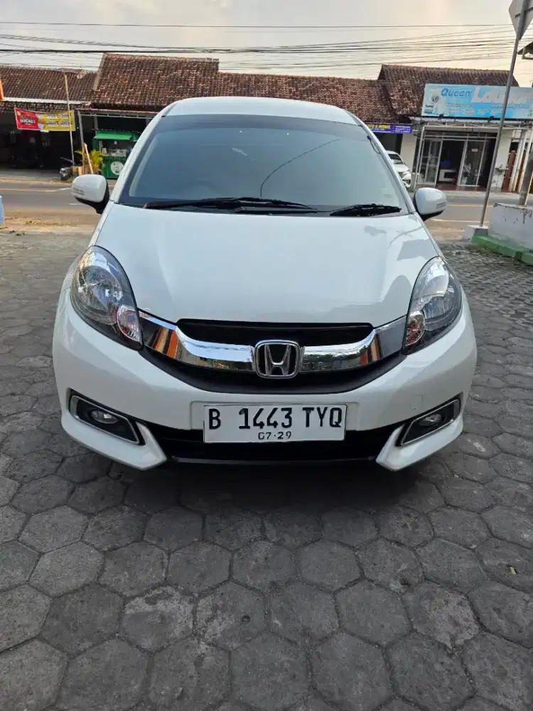 Mobilo prestige matic tahun 2014