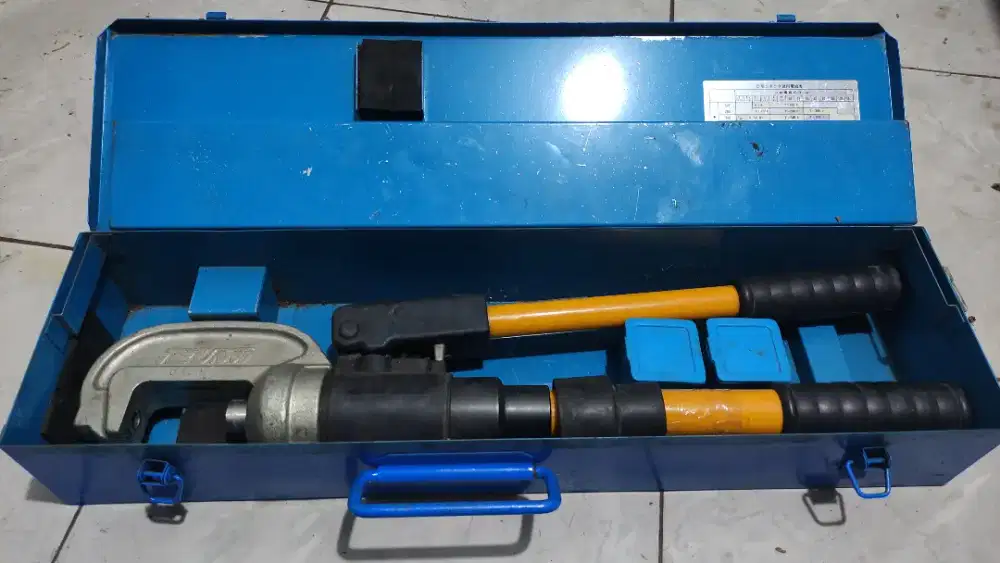 Crimping tool hidroulik,kondisi normal siap pakai