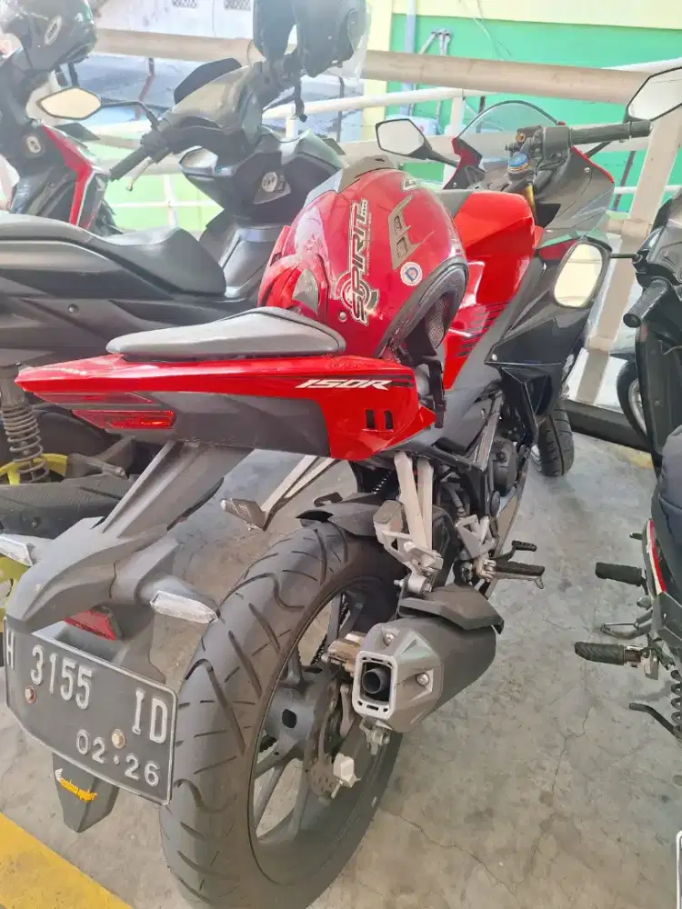 Di JUAL HONDA CBR 150R