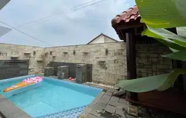 Hunian Modern 2 Lantai + Kolam Renang Pribadi