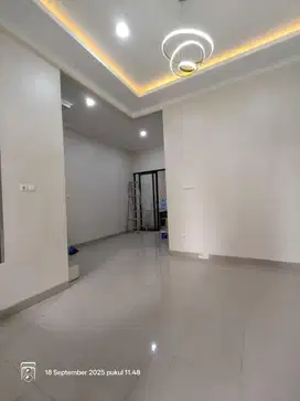 Di jual Rumah di Regensi Melati Mas, BSD City - Tangerang Selatan
