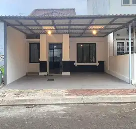 Dijual Rumah 1.5 Lantai Like New Di Kota Wisata Cibubur