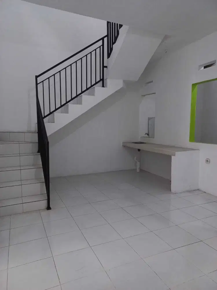 MURAH Rumah Baru Nyaman Stategis di Pinus Regency