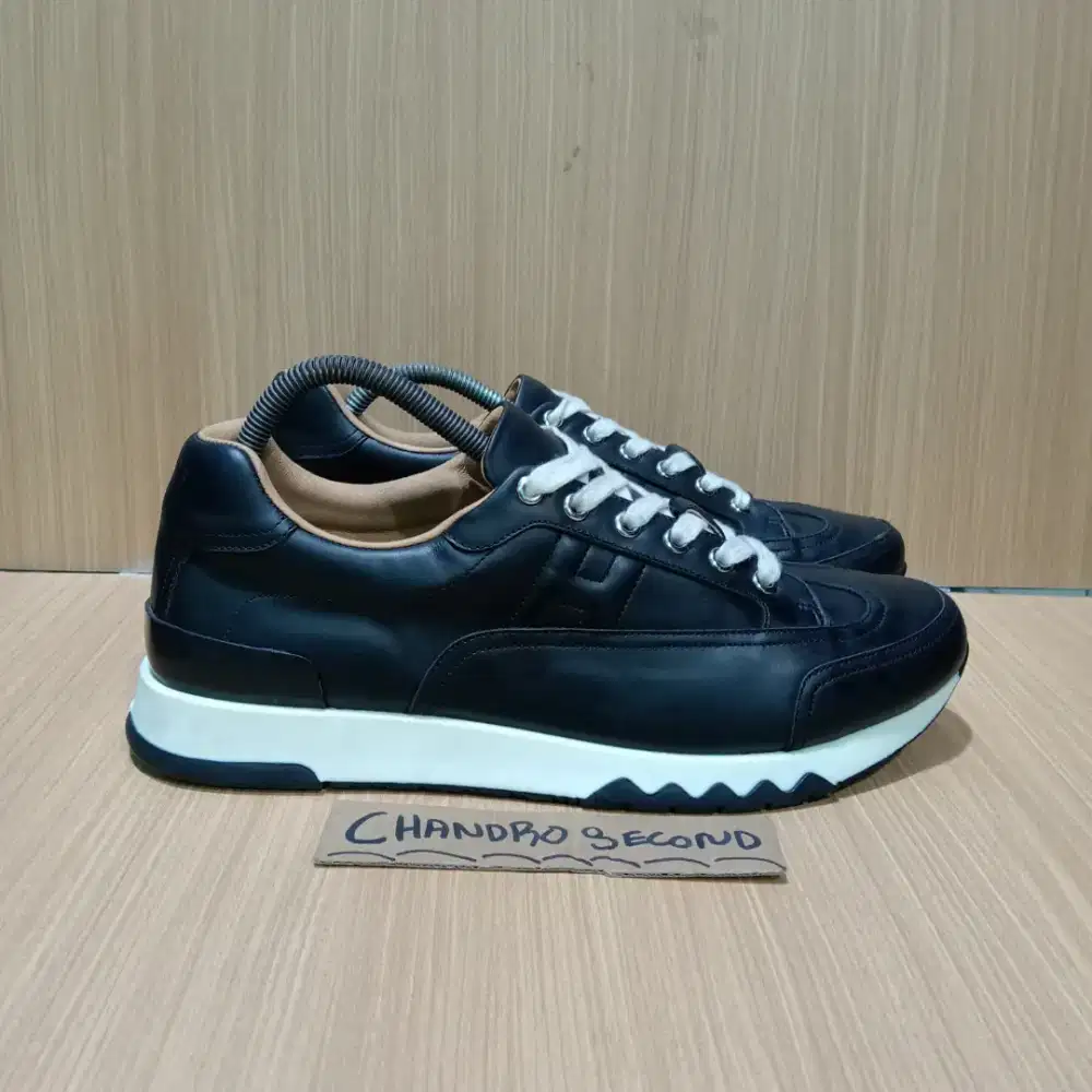 Sepatu hermes snekers