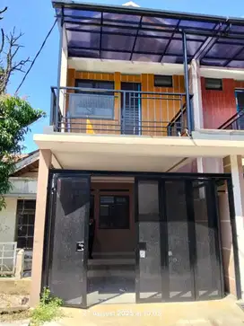Rumah Strategis Tengah Kota Sayap Buah Batu
