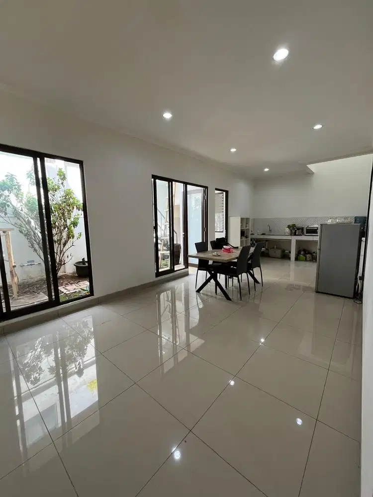 Rumah Semi Furnished Summarecon Bandung Cluster Btari