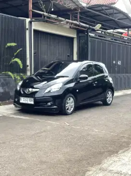 Honda brio E manual 2015