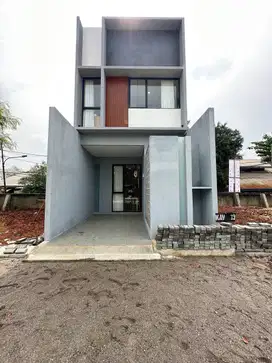 Rumah 2 Lantai Eksklusif Cipinang, Dekat Rawamangun & Bebas Banjir