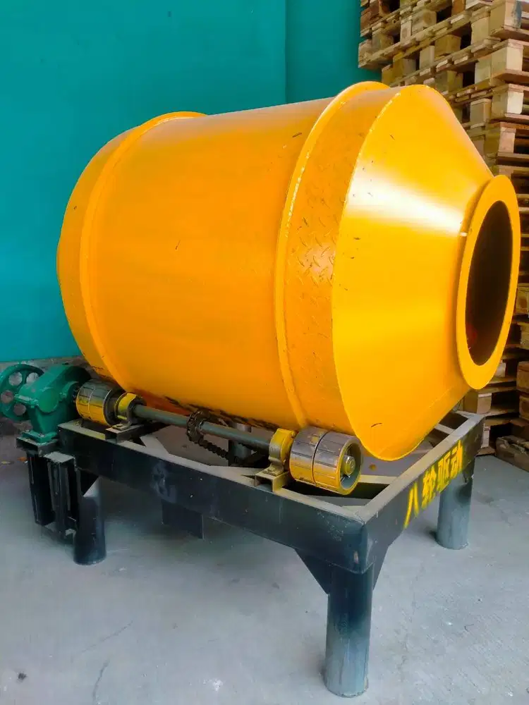 Mesin Pengaduk Semen Mixer Molen 350 L 8 Roda Model Getong 3 Phase