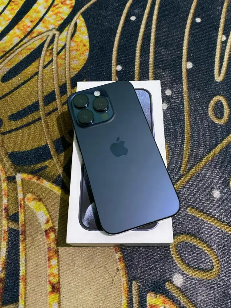 IPhone 15 pro max 256 gb blue titanium
