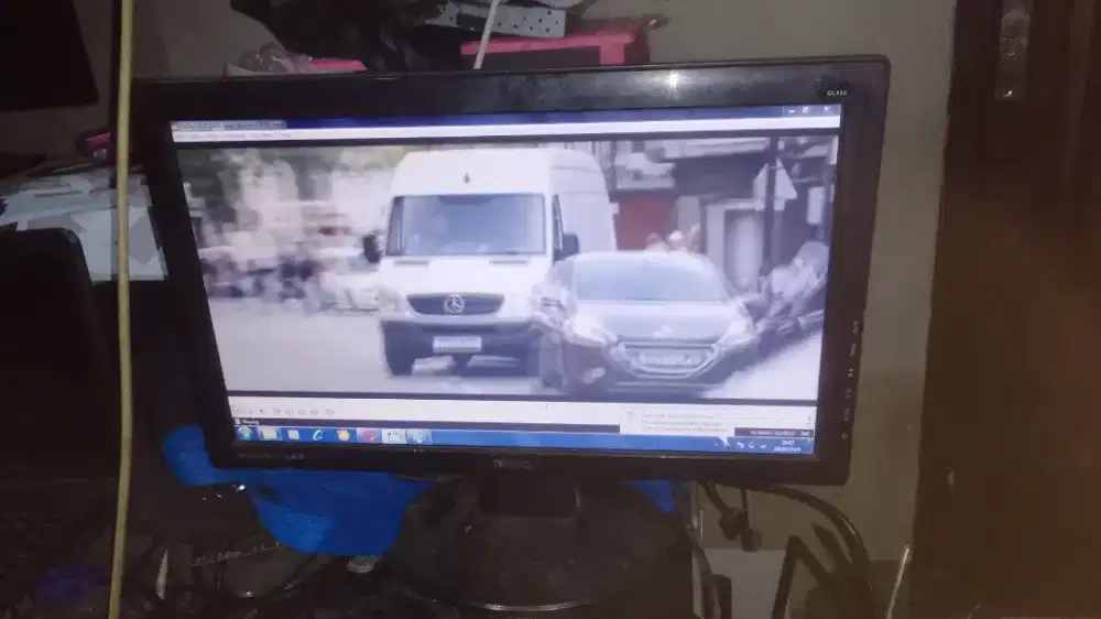 Monitor LED Benq 19 inc no minus