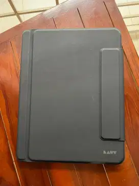 Keyboard LUT iPad Air 10.9” M2