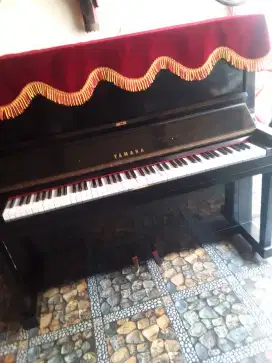 Piano Yu p Right Setinggi U3 .