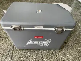 Ice Box / Box Es Marina Cooler